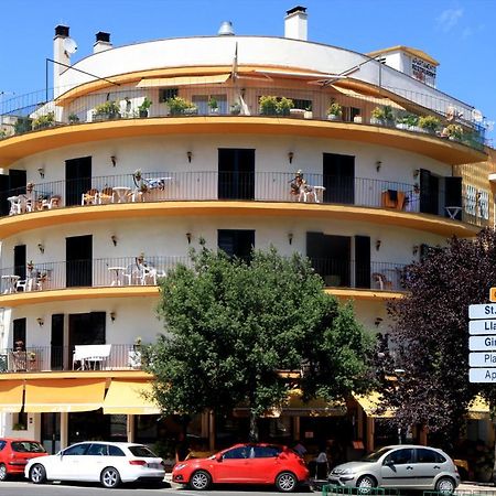 Apartamentos El Sol Tossa de Mar Exteriör bild