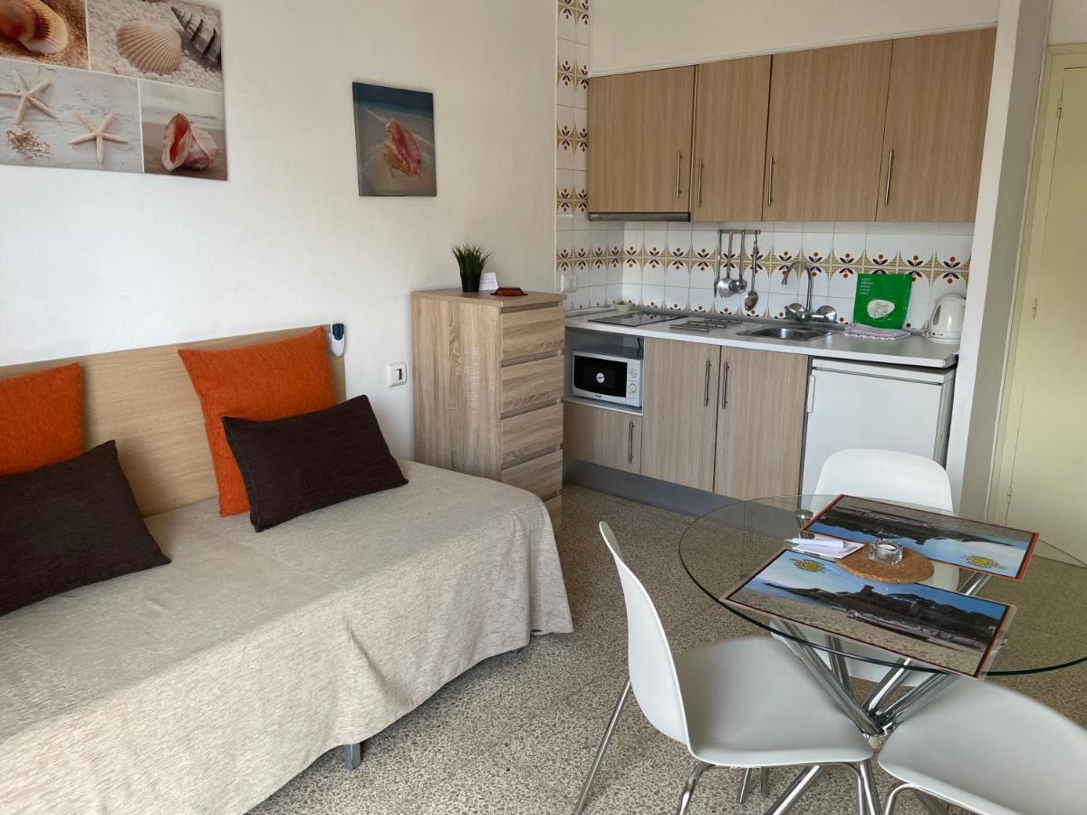 Apartamentos El Sol Tossa de Mar Exteriör bild