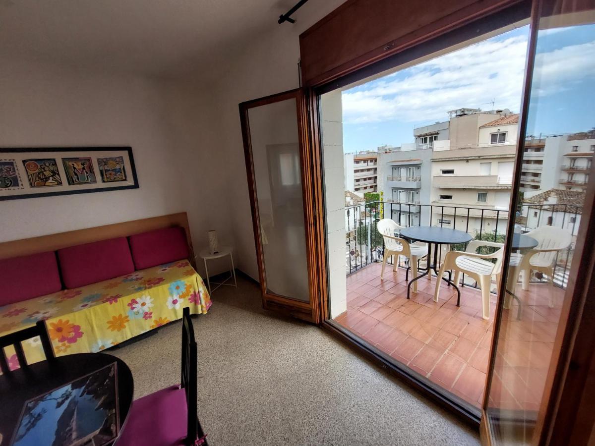 Apartamentos El Sol Tossa de Mar Exteriör bild