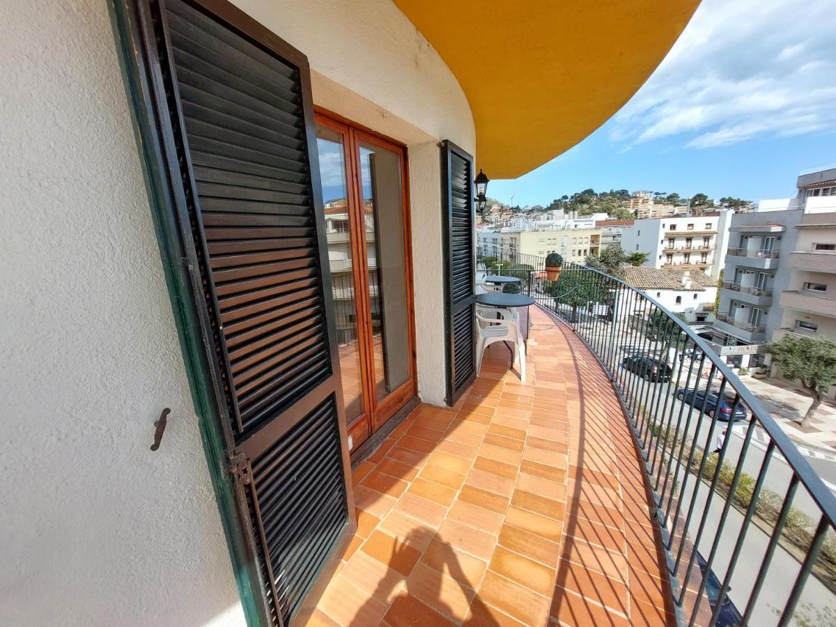Apartamentos El Sol Tossa de Mar Exteriör bild