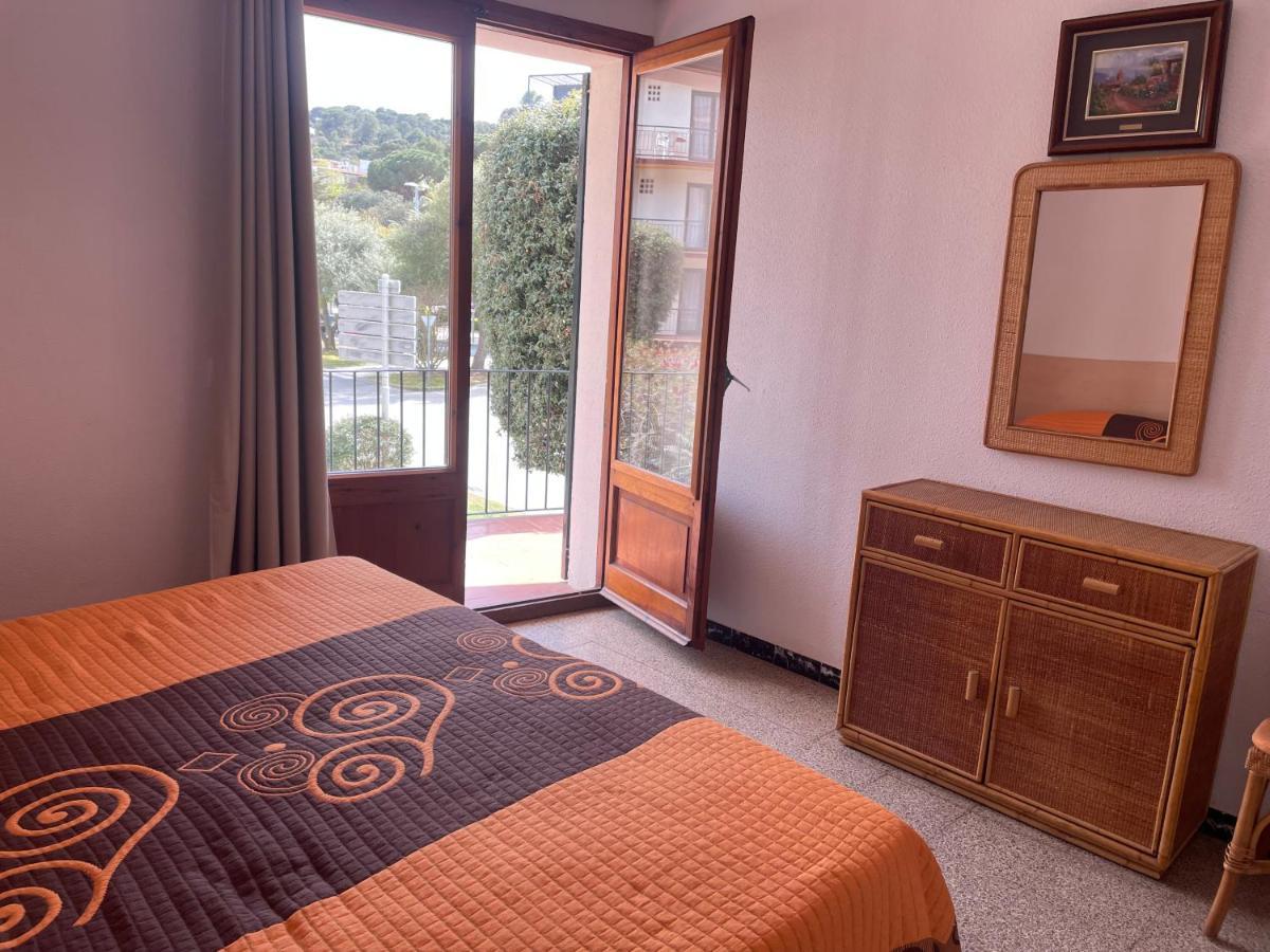 Apartamentos El Sol Tossa de Mar Exteriör bild