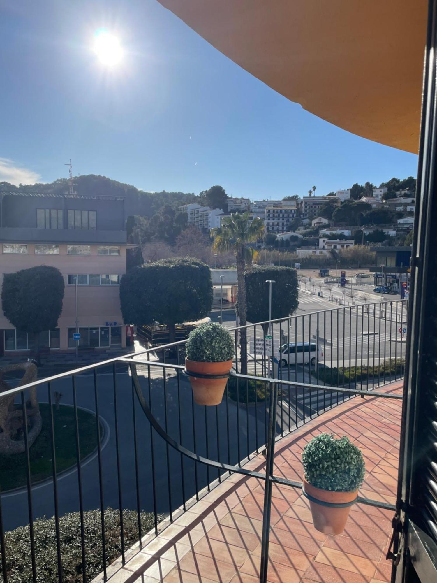Apartamentos El Sol Tossa de Mar Exteriör bild
